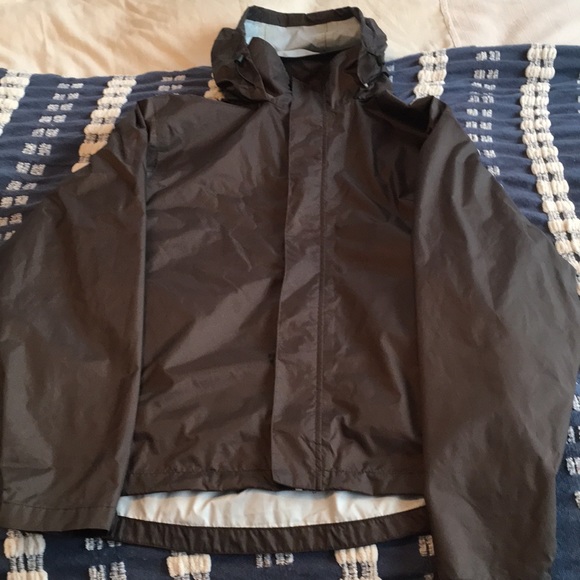 Magellan Outdoors Other - Magellan Rain Jacket